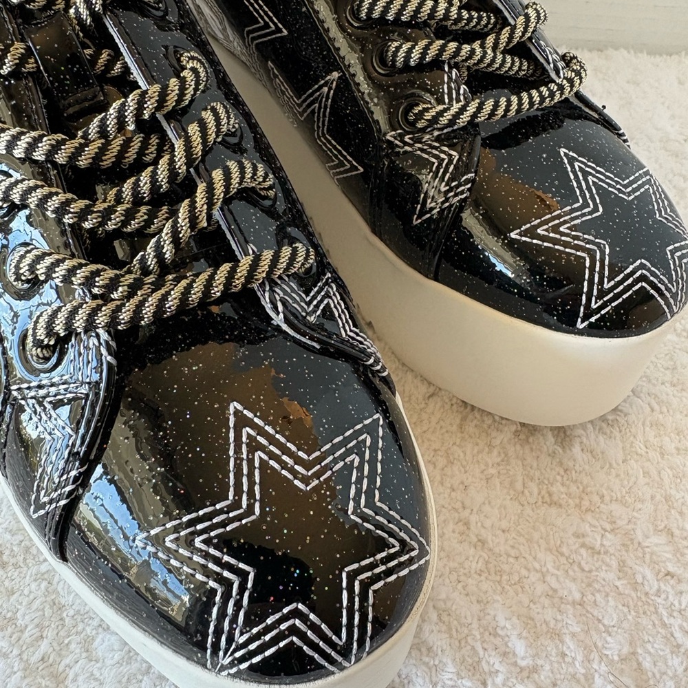 Betsey Johnson Groove Black Glitter Star Flatform Sneakers Women’s Size 7.5 - Picture 5 of 10